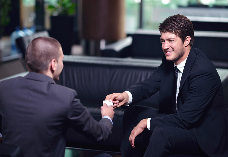 英国VAT注册不下来别光着急，正确催办HMRC步骤来了